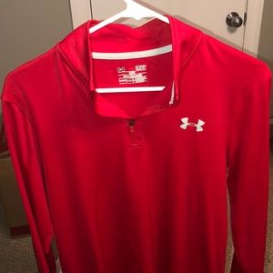 Under armor loose pull over